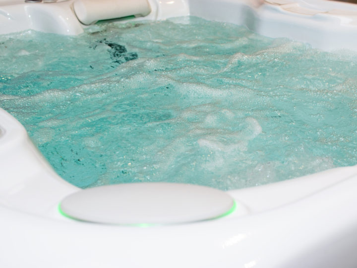 Troubleshooting Tips for Your Hot Tub this Winter
